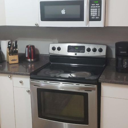 Winter Ready 2Br Apt Ideal For Long Stays, Well Heated With Driveway Parking Fort Mcmurray Exterior photo